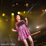 安田レイがツアーファイナルで、2ndアルバム『PRISM』のリリースをサプライズ発表！