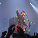 【ライブレポート】MONGOL800がEARTH STAGEで『小さな恋の歌』を披露。会場中が大合唱で盛り上がる！