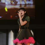 サンミニが東京オートサロン2016に登場！圧倒的な歌唱力とダンスパフォーマンスを披露！