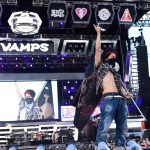 【ライブレポート】VAMPSが「氣志團万博2015」の初日に登場。「また来ちゃった…。でも出てーんだよ！やりてーんだよ！」