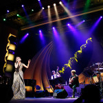 中島美嘉がMTV Unpluggedに登場！『花束』『LIFE』『雪の華』等をこの日だけのアレンジで披露！