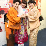 AKB48 岩佐美咲の新曲『ごめんね東京』記念イベントに中村玉緒、田川寿美がサプライズゲストで登場！