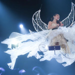 36000人を動員！16年連続となる浜崎あゆみのカウントダウンライヴに小室哲哉、AAA浦田もサプライズ登場！