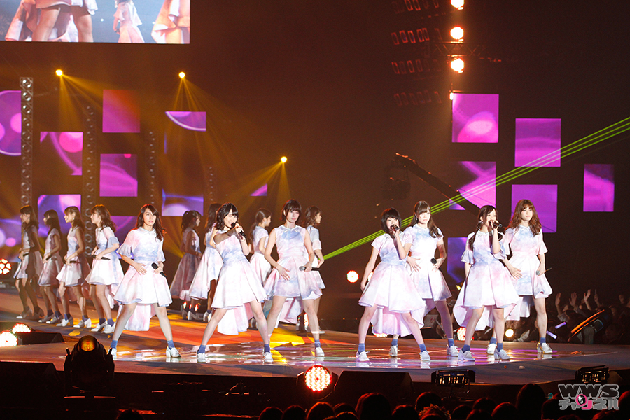 乃木坂46が新曲『今、話したい誰かがいる』など披露！GirlsAward 2015 AUTUMN/WINTER