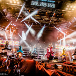【ライブレポート】氣志團が「氣志團万博2015」のトリに登場！「よくぞよくぞ来てくれたね。オレ達がお前らの運命の相手、氣志團です！」