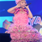 【ライブレポート】きゃりーぱみゅぱみゅがCOUNTDOWN JAPAN 15/16をクラブのノリで盛り上げる！