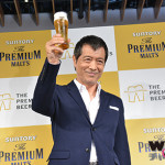 サントリー酒類株式会社(本社:東京都港区/代表取締役社?:相場 康則)は、「ザ・プレミアム・ モルツ」のおいしさをより多くの方々に知ってもらうために、普段では味わえない驚きのプレモル体験や、 ここでしか飲めない特別なプレモルを用意した『ザ・プレミアムビールヒルズ』を、5月20日(火)より 期間限定で六本木ヒルズ内にオープンしている。 このオープンを記念して、2005年より9年間「ザ・プレミアム・モルツ」のCMに出演している 矢沢永吉をゲストに迎えてのオープニングイベントを開催した。 当日は、矢沢永吉が「ザ・プレミアム・モルツ」の9年間を振り返りながら、『ザ・プレミアムビールヒルズ』 でしか味わえない「ザ・プレミ アム・モルツ」の新しい飲み方をPRした。