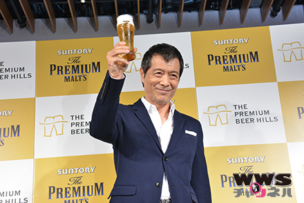 サントリー酒類株式会社(本社:東京都港区/代表取締役社?:相場 康則)は、「ザ・プレミアム・ モルツ」のおいしさをより多くの方々に知ってもらうために、普段では味わえない驚きのプレモル体験や、 ここでしか飲めない特別なプレモルを用意した『ザ・プレミアムビールヒルズ』を、5月20日(火)より 期間限定で六本木ヒルズ内にオープンしている。 このオープンを記念して、2005年より9年間「ザ・プレミアム・モルツ」のCMに出演している 矢沢永吉をゲストに迎えてのオープニングイベントを開催した。 当日は、矢沢永吉が「ザ・プレミアム・モルツ」の9年間を振り返りながら、『ザ・プレミアムビールヒルズ』 でしか味わえない「ザ・プレミ アム・モルツ」の新しい飲み方をPRした。