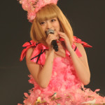 【ライブレポート】きゃりーぱみゅぱみゅがCOUNTDOWN JAPAN 15/16をクラブのノリで盛り上げる！