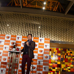 石田純一が東京タワー前でボージョレ・ヌーヴォー解禁