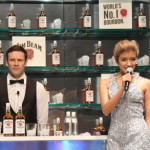 1月28日、表参道ヒルズ・スペースオーにて、バーボンウイスキー『ジムビーム』の説明戦略会にモデルのローラが登場した。