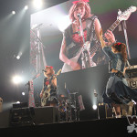 Silent SirenがCOUNTDOWN JAPAN 15/16の初日に登場！すぅ23歳のバースデー ステージは入場制限がかかる程の大盛況！