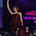 【ライブレポート】 大人アイドルprediaが東京オートサロンに３年連続出演し、新曲『刹那の夜の中で』を貫禄のパフォーマンスで披露！