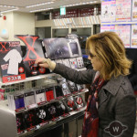 X JAPANのYOSHIKIがローソンに降臨！自ら『X JAPANくじ』に挑戦！