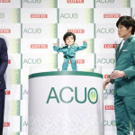 松坂桃李が自分そっくりな『トーリロボ』と共演したCM発表会に登場！