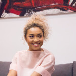 Crystal Kayにインタビュー！「新曲『サクラ』は自分なりに前向きに成長していくポジティヴな曲です。」