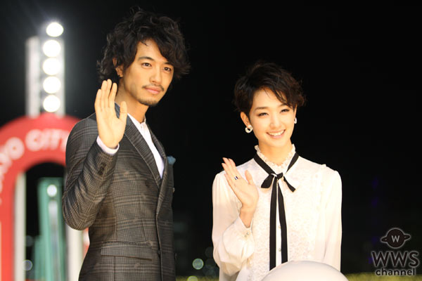 斎藤工と剛力彩芽が東京シティ競馬に登場！トゥインクル30周年バージョンイルミネーション点灯式開催！