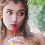 ローラと渡辺直美が「MERY」TVCMでCM初共演!撮影後はローラの誕生日をサプライズでお祝い!