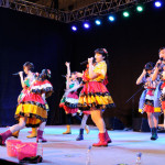 私⽴恵⽐寿中学がニコニコ超会議2016・超演奏してみたステージで坊主バンドと異色コラボ！