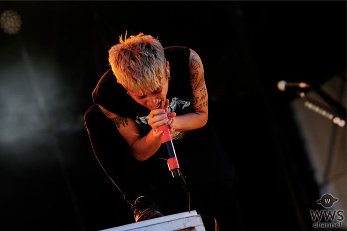 【ライブレポート】ONE OK ROCKが話題のCMソングをアコースティックバージョンで熱唱！