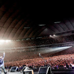 【ライブレポート】氷室京介が「LAST GIGS」東京ドームで圧巻のパフォーマンス魅せ、『B・BLUE』で35年間の有終の美飾る！