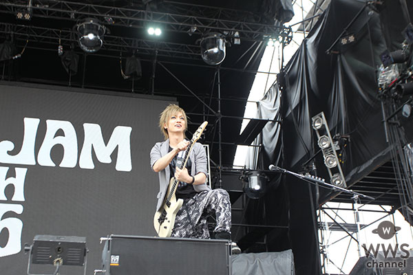 【ライブレポート】ゴールデンボンバー登場がJAPAN JAM BEACH 2016に登場！歓喜の声援が響き渡る！