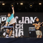 【ライブレポート】キュウソネコカミがTMR風衣装でオーディエンスの心をガッチリわしづかみ！JAPAN JAM BEACH 2016