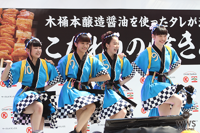 新宿ステーションスクエアでエビ中が焼鳥応援ライブ開催！