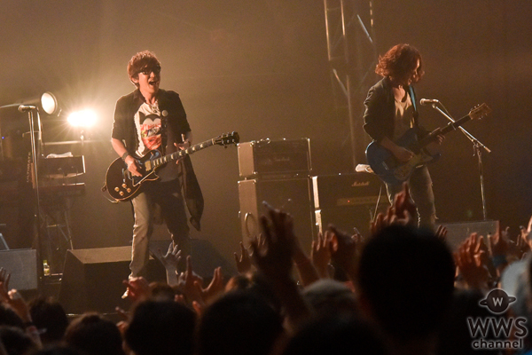 【ライブレポート】スガシカオがVIVA LA ROCK2016で熱量の高いパフォーマンス披露。さらに驚きの発表も！