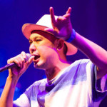 半身不随の闘病生活から復活したヴォーカリスト・奥野敦士、Mr.Childrenらと夢の共演へ！