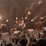 【ライブレポート】BLUE ENCOUNTがVIVA LA ROCK希望の光で満ちあふれた熱いステージを展開！