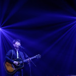 【ライブレポート】星野源がVIVA LA ROCK 2016大トリで登場！光の世界で優しさと幸せにあふれたステージ！