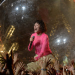 【ライブレポート】スガシカオ、10-FEET TAKUMA、ブルエン田邊ら夢の共演！VIVA LA ROCKスペシャル企画で名曲熱唱！