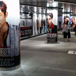EXILE THE SECONDが渋谷に突如出現！？渋谷駅に巨大ポスターと5人の柱巻が登場！
