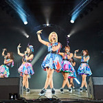 Cheeky ParadeがJAPAN EXPO出演！山本真凜・鈴木真梨耶の留学前ラストステージは大熱狂！