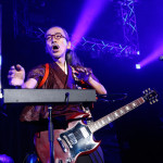 【ライブレポート】人間椅子が異形な姿で圧倒的な演奏！新宿を灼熱地獄へ誘う！