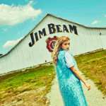 ローラがジムビームの広告アートディレクターに就任！「ファンのみんなにたくさんのハッピーなニュースを届けられたらいいな。」