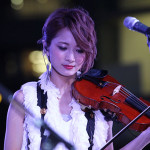 美しすぎるヴァイオリニスト・Ayasaが思い出の新宿の地で圧巻のライブパフォーマンス!「SUMMER TERRACE 2016」を盛り上げる!