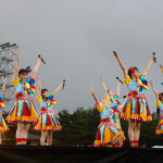 私立恵比寿中学が恒例野外ワンマンで雨をも吹き飛ばす大迫力パフォーマンス！サプライズ発表に歓喜と祝福の嵐！