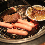 8/29 焼肉の日に土佐兄弟が牛角の食べ放題ディナーを盛り上げる！「月見カルビ」「王様ハラミ」など個性派メニューが勢揃い！