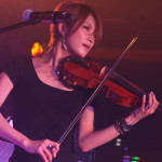 美しすぎるヴァイオリ二スト・Ayasaが渋谷CLUB camelotのリニューアルイベントにラフな衣装で登場！