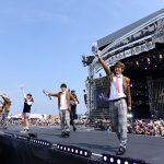 【ライブレポート】AAAが氣志團万博に学生服姿で登場！「永遠の16歳、AAAです！」