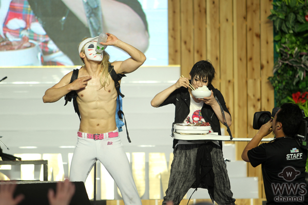 【ライブレポート】ゴールデンボンバーの「めざましライブ」で喜矢武豊にだけ台風直撃！？ちびまる子ちゃんも登場し歓喜と混乱のステージ！