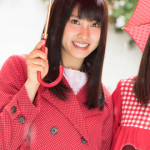 土屋太鳳、松井愛莉、広瀬すずがCM撮影で雨の中、体を寄せ合い大はしゃぎ！CMソングはコブクロの書き下ろし！