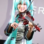 【写真特集】美しすぎるヴァイオリニストAyasaが初音ミクコスプレでゴージャスなステージを展開！