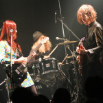 【ライブレポート】GLIM SPANKYがYATSUIフェスで映画「ONE PIECE」主題歌『怒りをくれよ』などを披露！