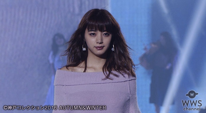【動画】池田エライザが神戸コレクションで大胆なオフショルダーワンピで秋冬コーデを披露！