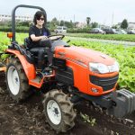 X JAPAN Toshlが念願のカフェのマスターになりバラエティのMCに初挑戦！「あなたもぜひToshl Caféに遊びに来てください！」