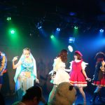 人気急上昇中のアイドルユニット・カプ式会社ハイパーモチベーションとPLCが超過激のガチ仮装でハロウィンライブ！