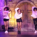 板野友美がセクシーな『おねだりダンス』でジャック・オー・ランドに集まった観客を悩殺！